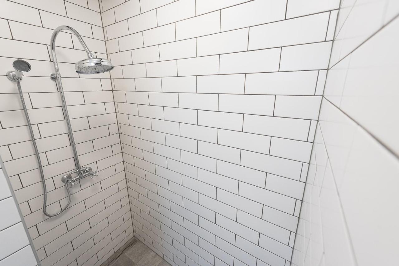 Bellagio Apartment B Прага Екстериор снимка